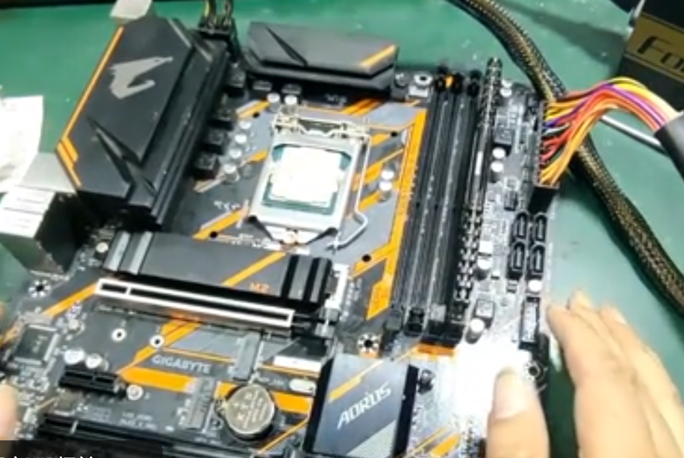 華碩FX505GD/MB主板不開機黑屏維修過程 技術(shù)資訊 第1張-成都十五維修